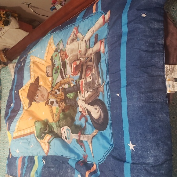 Toy story toddler bed set - Picture 1 of 5